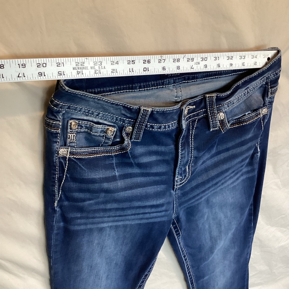 Miss me mid rise Boy cut jeans butterfly embellished - Picture 4 of 11